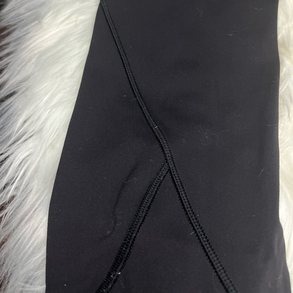 Lululemons Align 25” - Picture 10 of 12